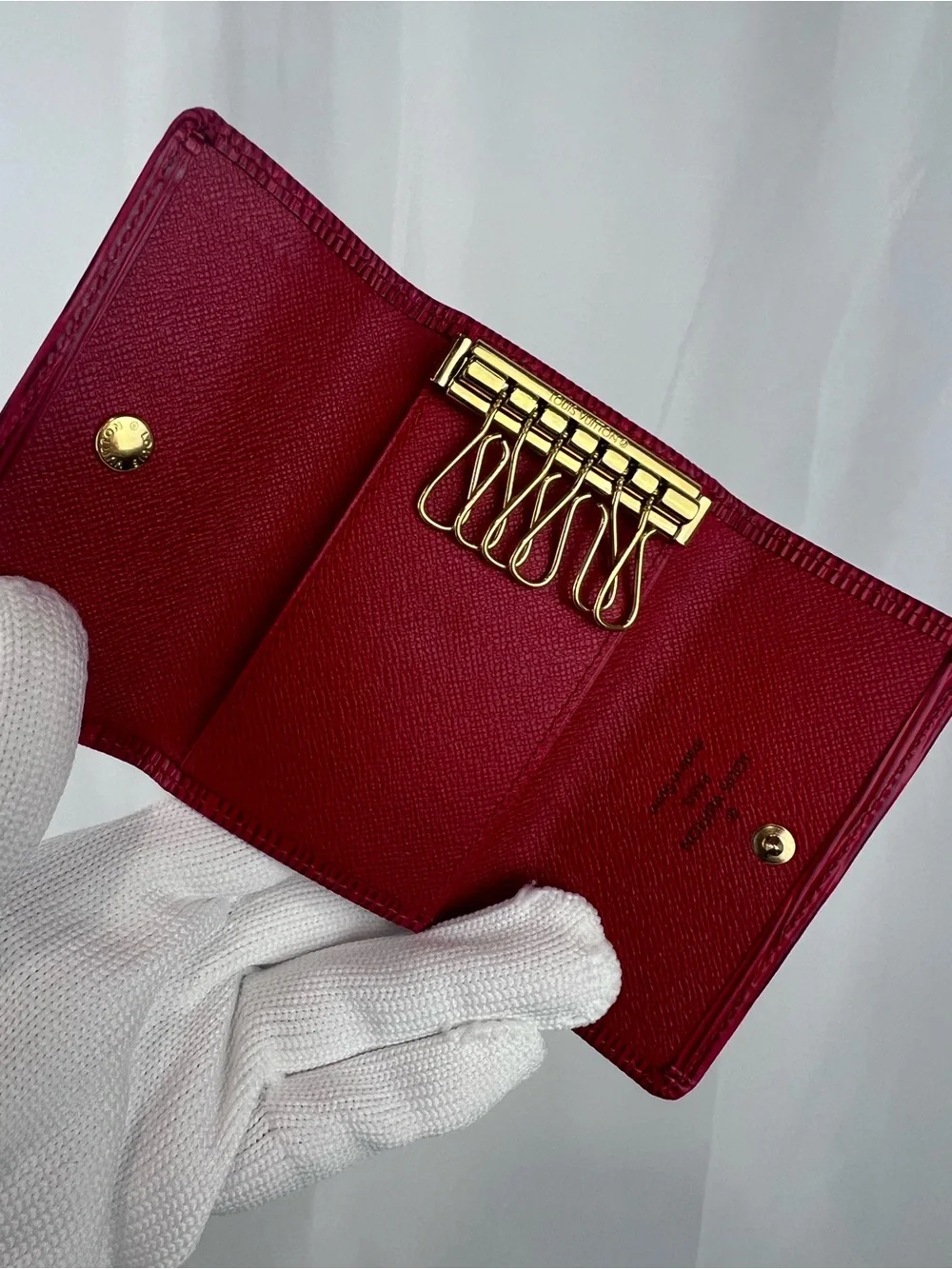 LOUIS VUITTON Red Epi Leather 6 Key Holder